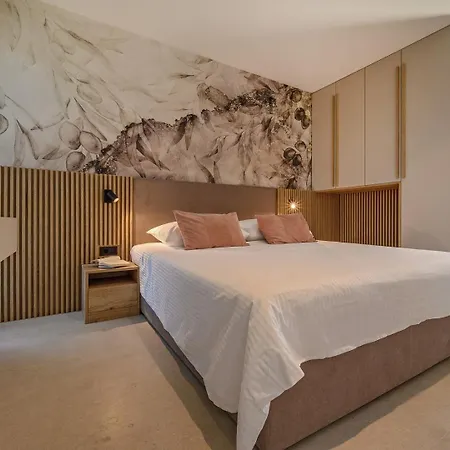 Luxury - Roma 2 - New ,with Private Pool