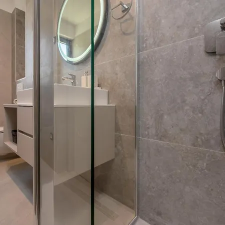 Luxury - Roma 2 - New ,with Private Pool Willa