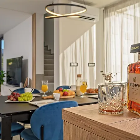 Luxury - Roma 2 - New ,with Private Pool Willa *