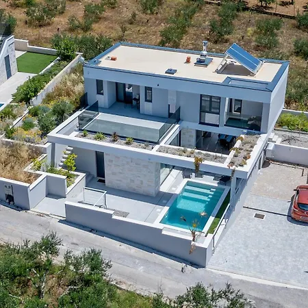 Luxury - Roma 2 - New ,with Private Pool * Podstrana