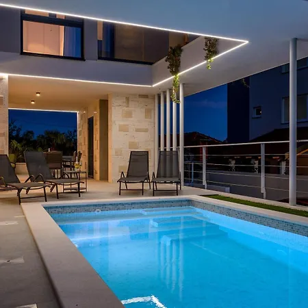 Willa Luxury - Roma 2 - New ,with Private Pool Podstrana